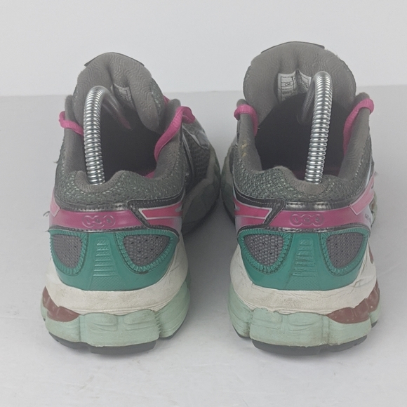 ASICS Gel Nimbus 15 Running Shoes - Picture 5 of 8